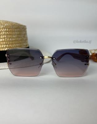 Очки солнцезащитные