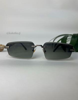 Очки солнцезащитные