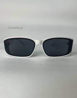 Очки солнцезащитные