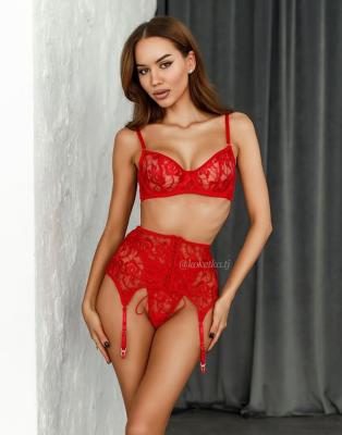 Роскошный комплект с поясом