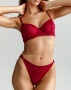 Бюстгальтер с трусиками бразилиана