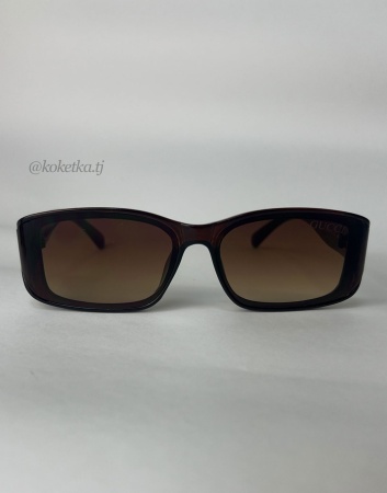 Очки солнцезащитные
