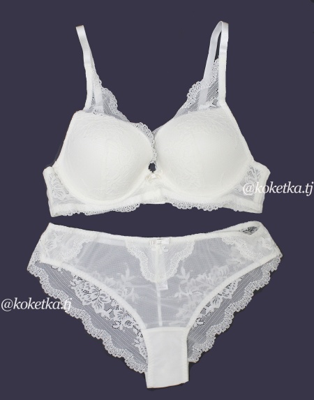 Бюстгальтер с трусиками