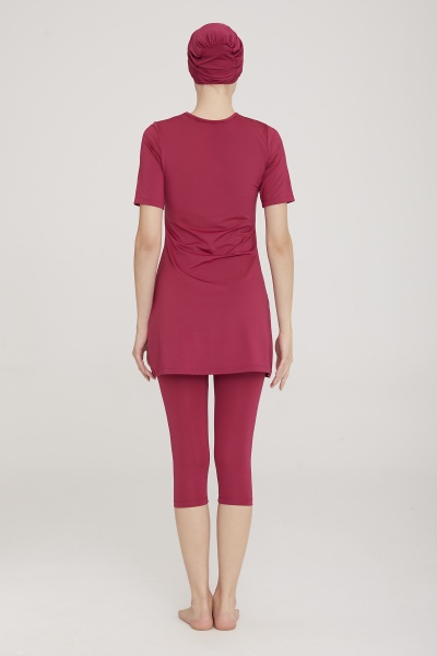 Платье и укороченные лосины