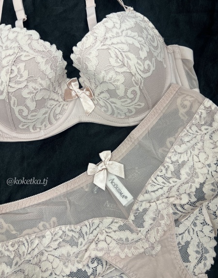 Бюстгальтер с трусиками слип