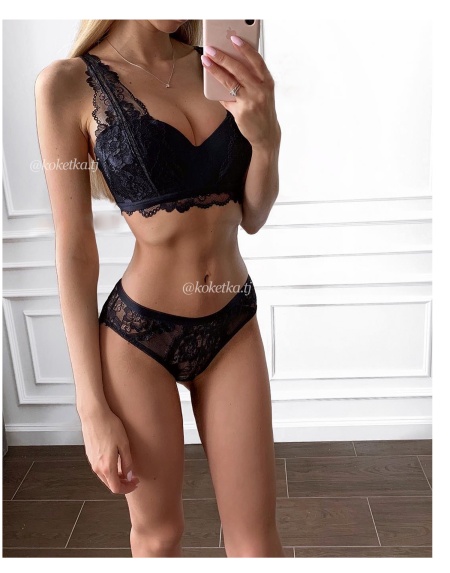 Бюстгальтер с трусиками (Пуш-ап)