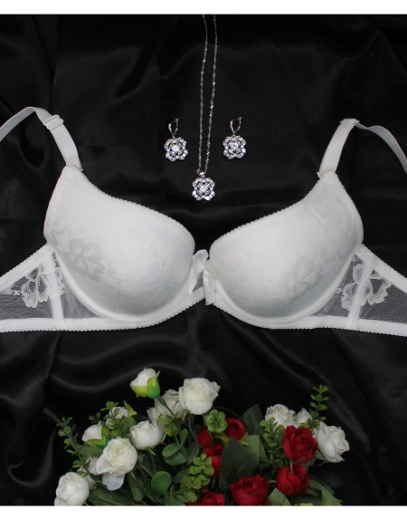 Бюстгальтер