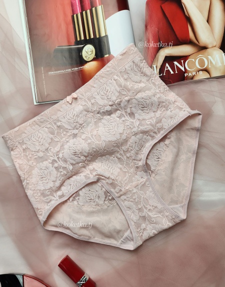 Трусики утяжки из плотного гипюра 