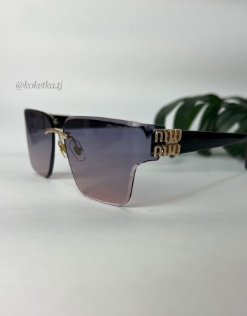 Очки солнцезащитные