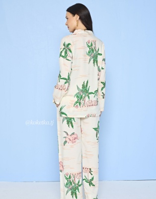 Стильный комплект с рубашкой и штанами