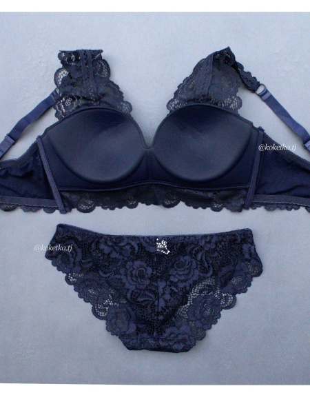 Бюстгальтер с трусиками