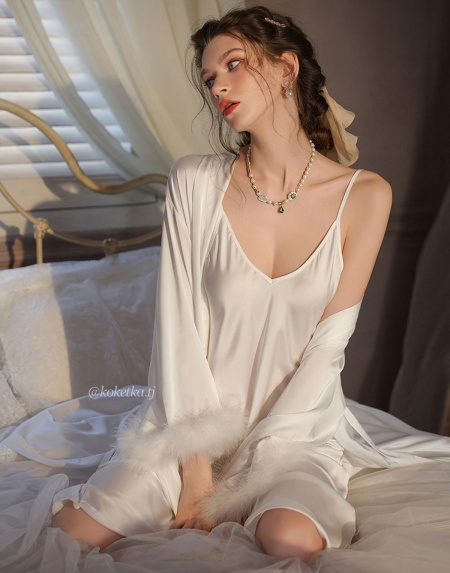 Нежная сорочка с халатом