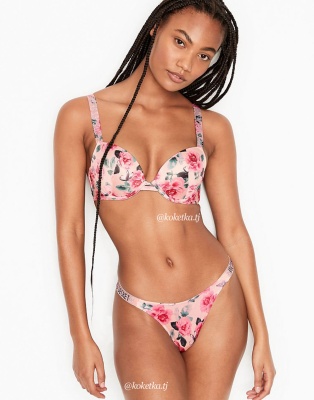 Бюстгальтер с трусиками под Victoria’s Secret