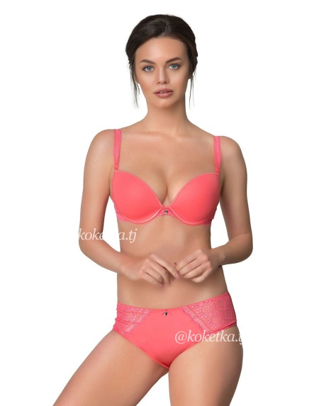 Бюстгальтер с трусиками (чашка E)