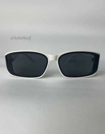 Очки солнцезащитные