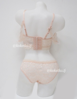 Бюстгальтер с трусиками (Пуш-ап, размер 75С)
