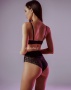 Бюстгальтер с трусиками