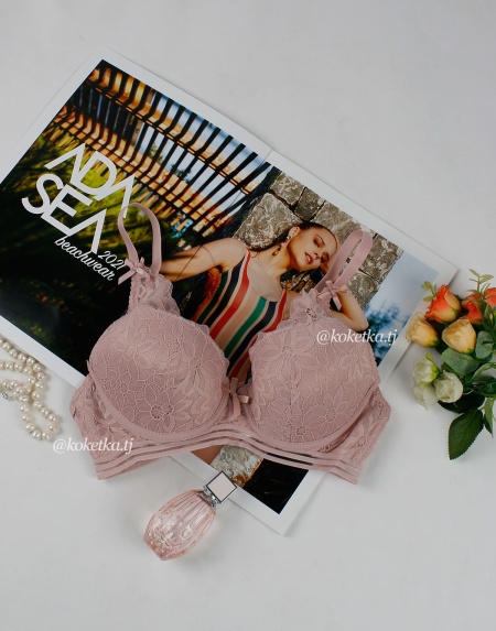 Кружевной бюстгальтер