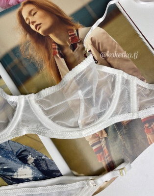 Бюстгальтер с трусиками бразилиана