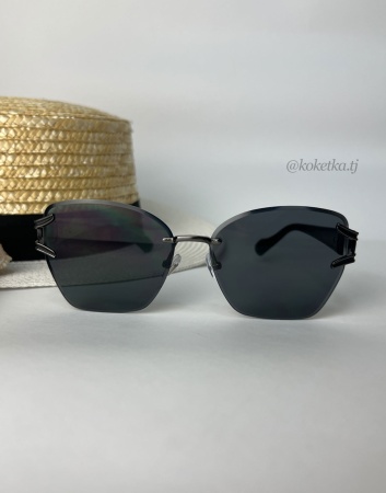 Очки солнцезащитные