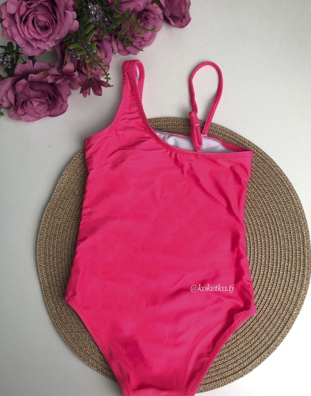 Слитный купальник на одно плечо