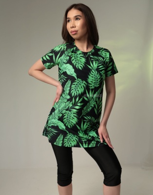 Модный купальник с короткими лосинами