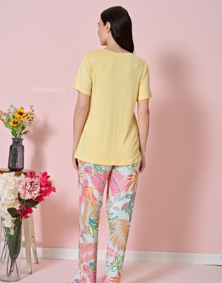 Домашний комплект с футболкой и штанами