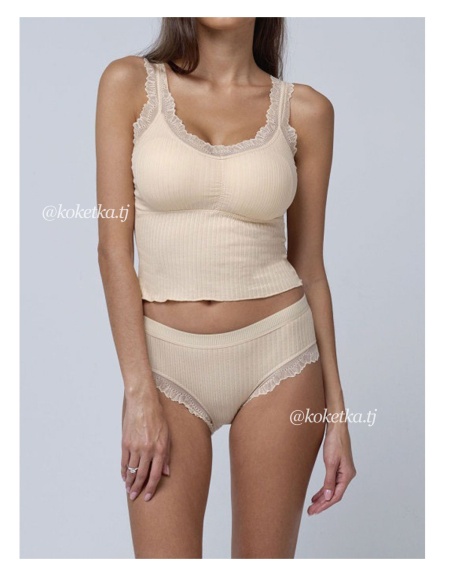 Кружевной топ с трусиками