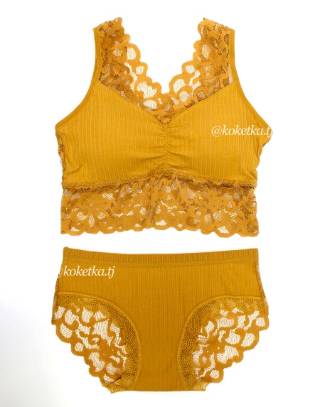 Кружевной топ с трусиками