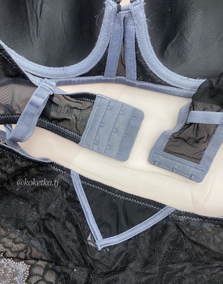 Бюстгальтер с трусиками слип