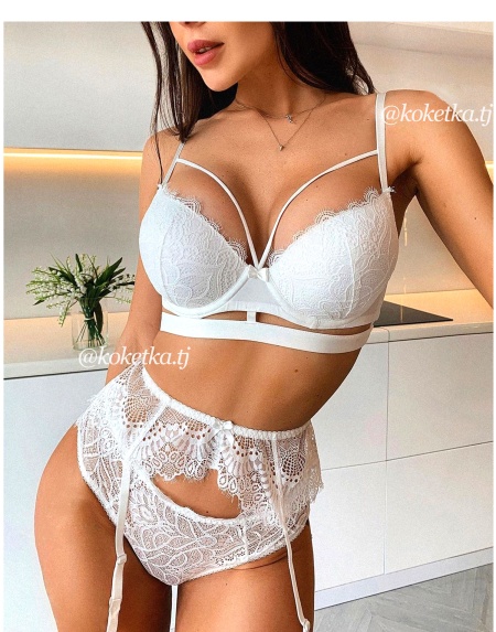 Бюстгальтер с трусиками (пуш-ап, без пояса)