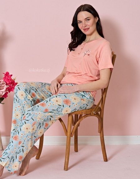 Домашний комплект с футболкой и штанами