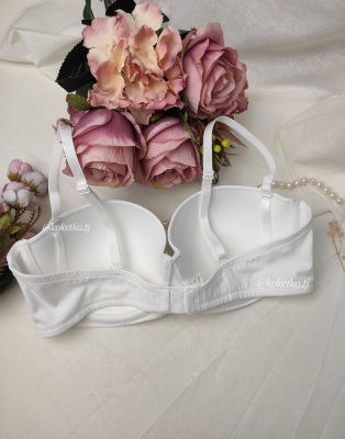 Бюстгальтер балконет