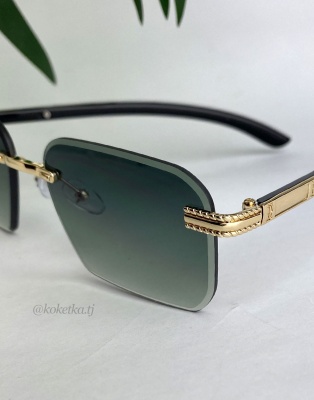 Очки солнцезащитные