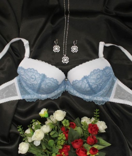 Нежный бюстгальтер
