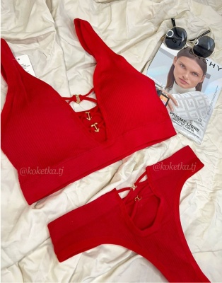 Топ с трусиками стринг