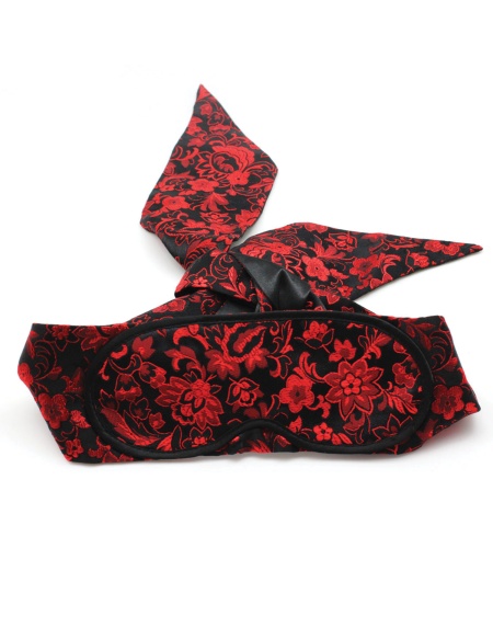 Маска на глаза