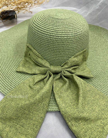 Пляжная шляпа