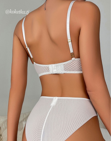 Бюстгальтер с трусиками