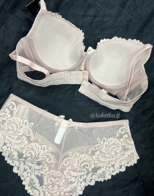 Бюстгальтер с трусиками слип