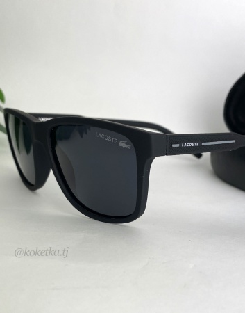 Очки солнцезащитные