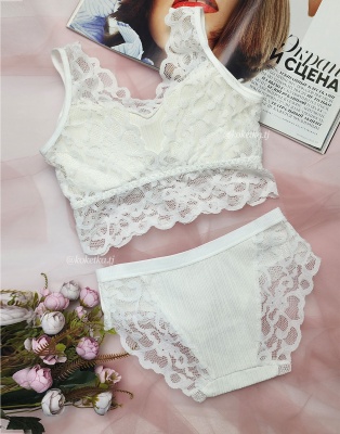Кружевной топ с трусиками