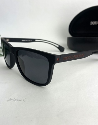 Очки солнцезащитные