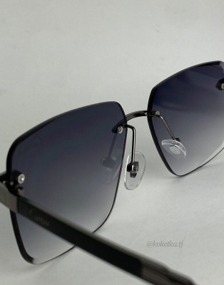 Очки солнцезащитные