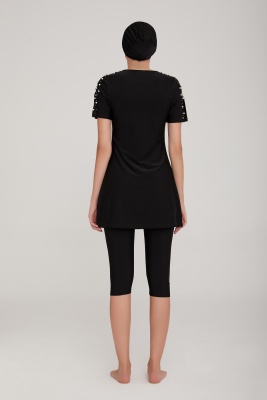 Модный купальник с короткими лосинами