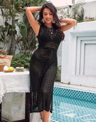 Пляжное платье без рукавов