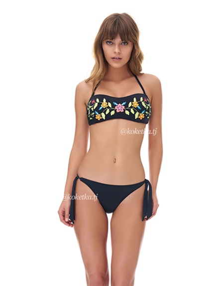 Раздельный купальник с вышивкой