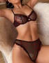 Бюстгальтер с трусиками бразилиана