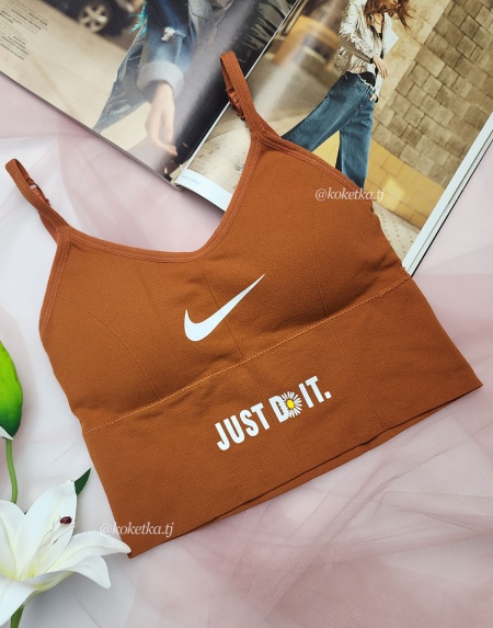 Спортивный топ