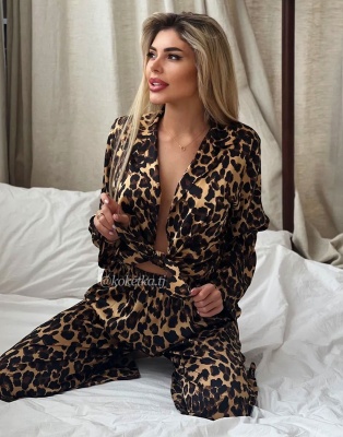 Стильный комплект с рубашкой и штанами